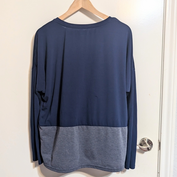BCG Women’s Colorblock Long Sleeve Activewear Top - Navy & Grey - Size L - Picture 2 of 5